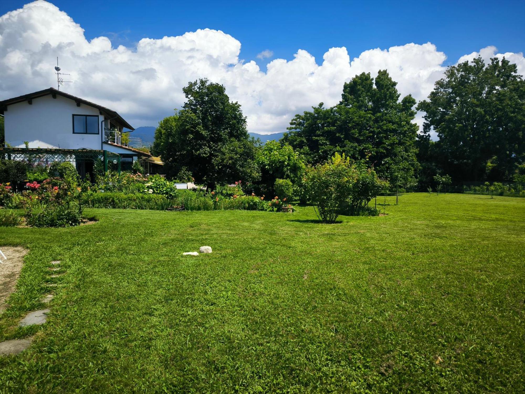 Versilia - Pietrasanta - Le Colmate Guesthouse Тонфано Екстериор снимка