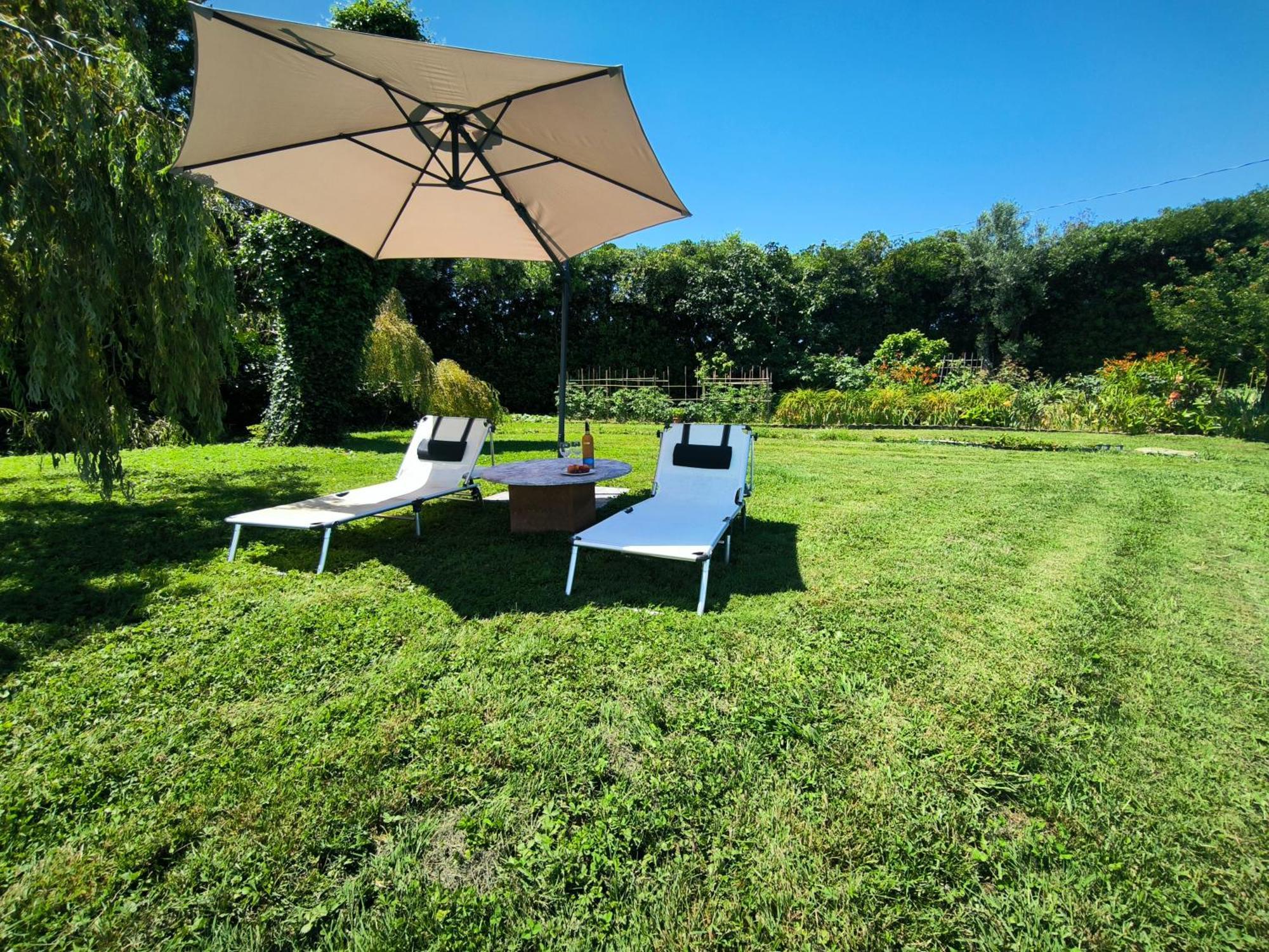 Versilia - Pietrasanta - Le Colmate Guesthouse Тонфано Екстериор снимка
