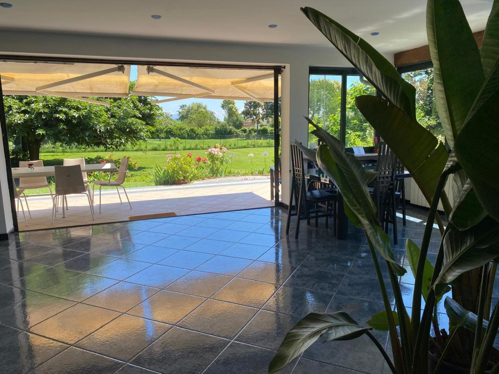 Versilia - Pietrasanta - Le Colmate Guesthouse Тонфано Екстериор снимка